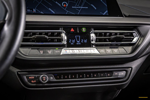 BMW 1-serie 118i High Executive|M-sport|NAP|Pano|Psensor