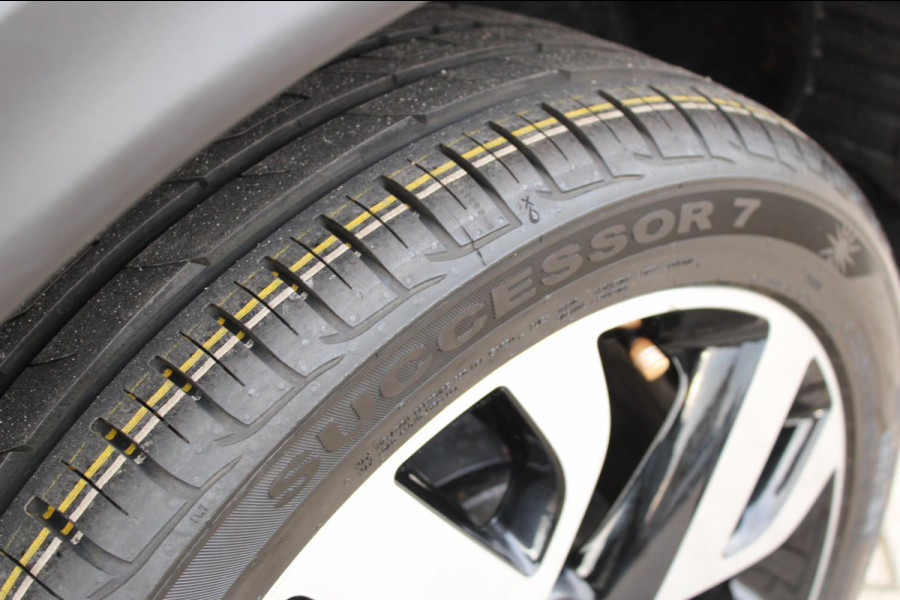 Nissan Juke 1.6 N-Connecta Navi Camera NweBanden 18INCH