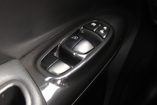 Nissan Juke 1.6 N-Connecta Navi Camera NweBanden 18INCH