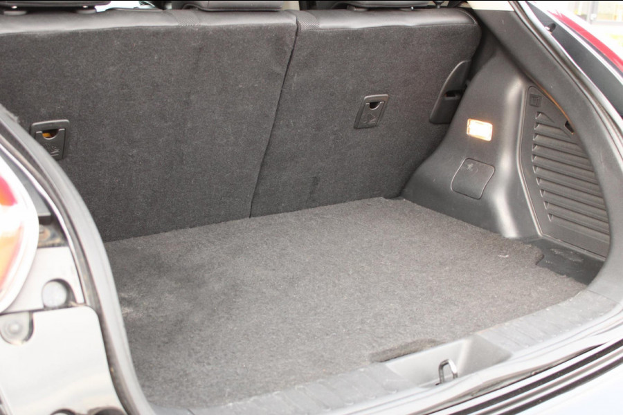 Nissan Juke 1.6 N-Connecta Navi Camera NweBanden 18INCH