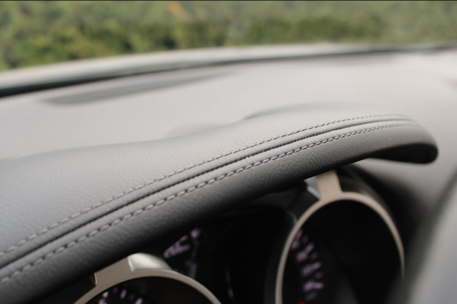 Nissan Juke 1.6 N-Connecta Navi Camera NweBanden 18INCH