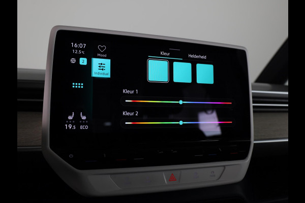 Volkswagen ID. Buzz Pro 77 kwH SWB 204 PK | Navigatie | Camera | Wegklapbare trekhaak | Matrix led