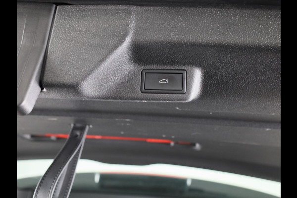 Volkswagen ID. Buzz Pro 77 kwH SWB 204 PK | Navigatie | Camera | Wegklapbare trekhaak | Matrix led