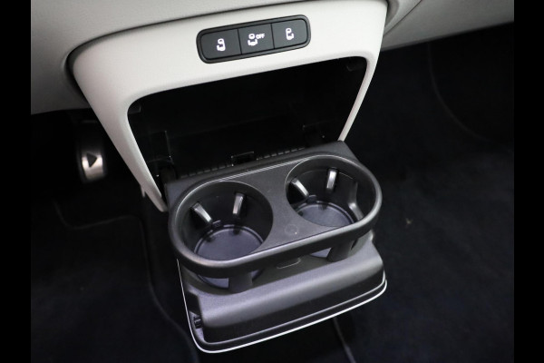 Volkswagen ID. Buzz Pro 77 kwH SWB 204 PK | Navigatie | Camera | Wegklapbare trekhaak | Matrix led