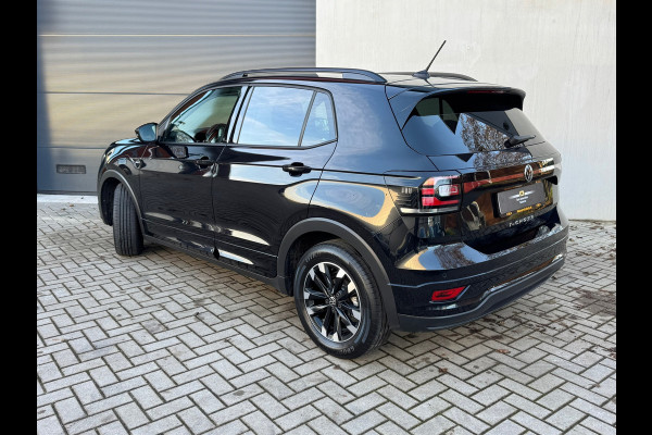 Volkswagen T-Cross 1.5 TSI Automaat R-Line * Virtual Cockpit * Adaptieve Cruise * Carplay *