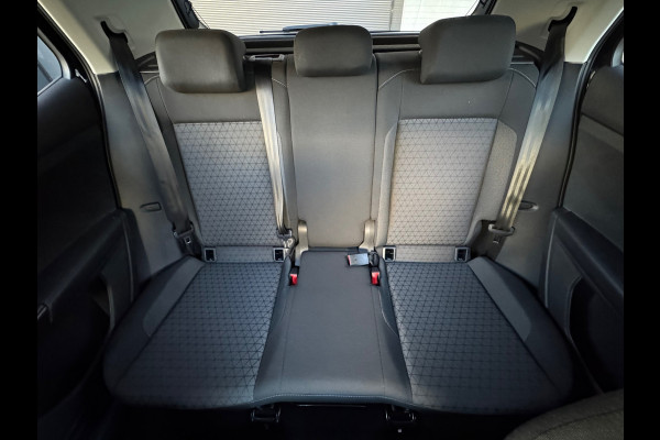 Volkswagen T-Cross 1.5 TSI Automaat R-Line * Virtual Cockpit * Adaptieve Cruise * Carplay *