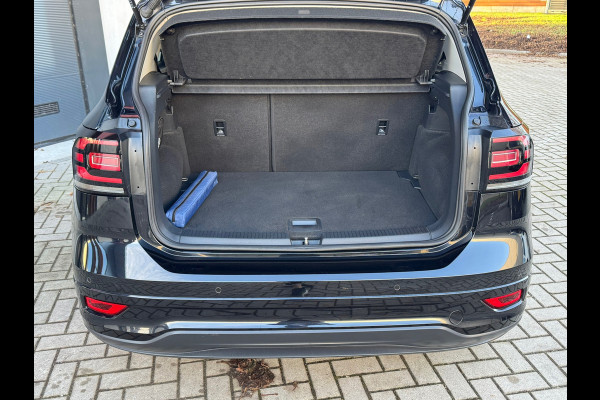 Volkswagen T-Cross 1.5 TSI Automaat R-Line * Virtual Cockpit * Adaptieve Cruise * Carplay *