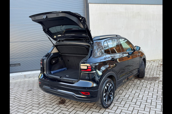 Volkswagen T-Cross 1.5 TSI Automaat R-Line * Virtual Cockpit * Adaptieve Cruise * Carplay *