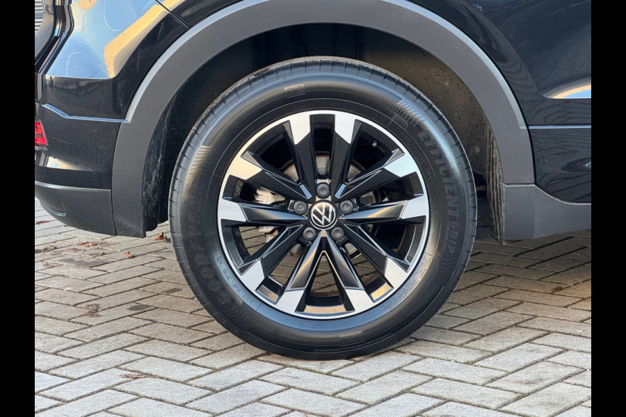 Volkswagen T-Cross 1.5 TSI Automaat R-Line * Virtual Cockpit * Adaptieve Cruise * Carplay *