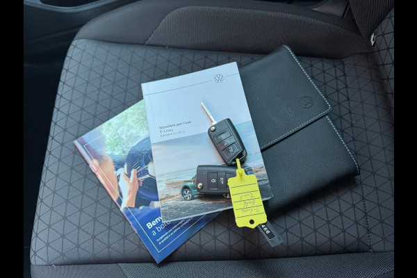 Volkswagen T-Cross 1.5 TSI Automaat R-Line * Virtual Cockpit * Adaptieve Cruise * Carplay *