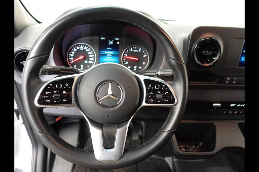 Mercedes-Benz Sprinter 315 L2H2 Automaat Airco Camera Navigatie