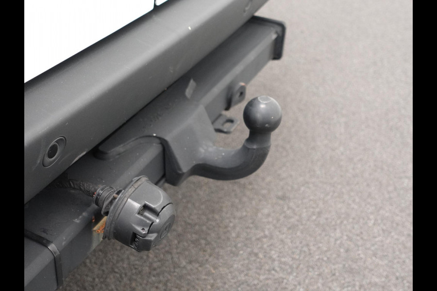 Mercedes-Benz Sprinter 315 CDI Aut 9G-Tronic L2H2 PRO Airco MBUX Navi Adaptive Cruise Control Leder PDC VA + Camera Trekhaak 3500kg Comfortstoel