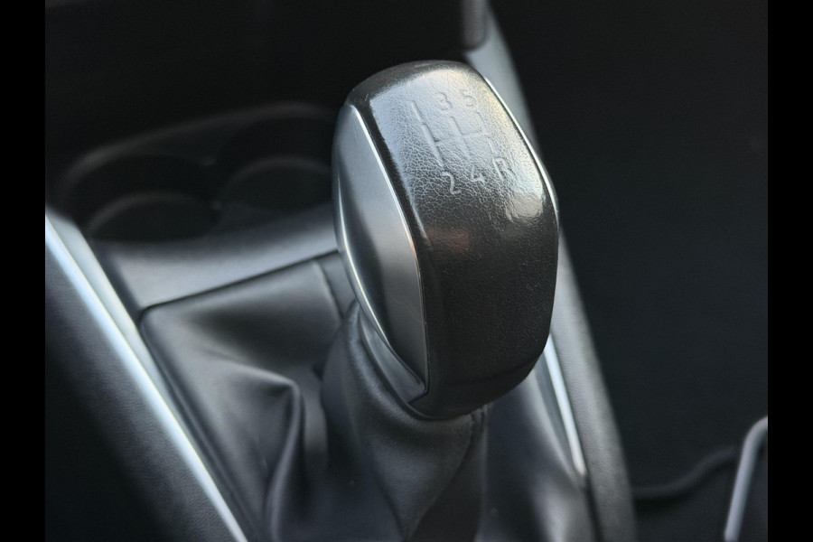 Peugeot 208 1.2 PureTech Allure 2e Eigenaar,Navi,Camera,Clima,Cruise,Apple Carplay,PDC,APK tot 03-2026