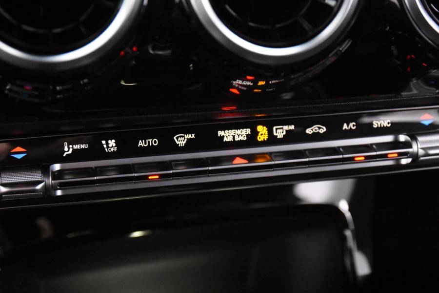 Mercedes-Benz CLA-Klasse 180 Shooting Brake *1ste Eigenaar*Leer*Camera*