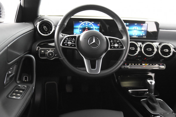 Mercedes-Benz CLA-Klasse 180 Shooting Brake *1ste Eigenaar*Leer*Camera*