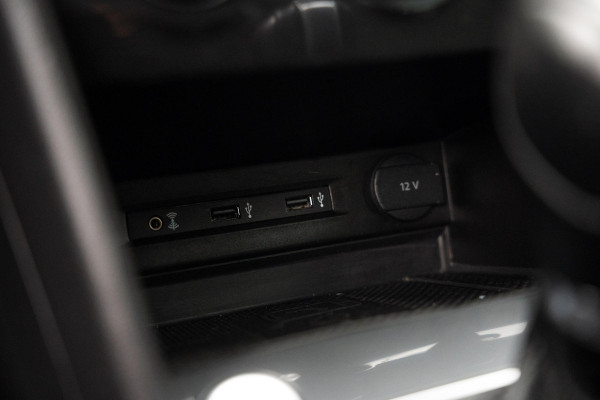 Volkswagen Tiguan 1.4 TSI ACT R-Line Pano|Camera|ACC|Massage|Draadloos Laden|