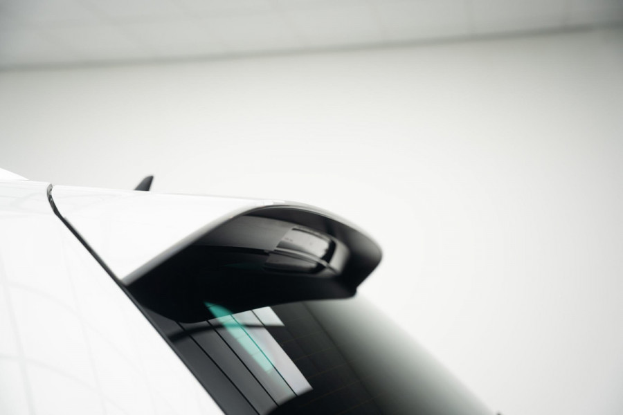 Volkswagen Tiguan 1.4 TSI ACT R-Line Pano|Camera|ACC|Massage|Draadloos Laden|