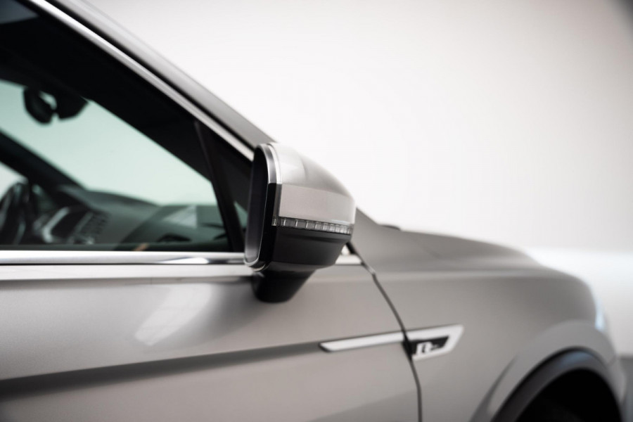 Volkswagen Tiguan 1.4 TSI ACT R-Line Pano|Camera|ACC|Massage|Draadloos Laden|