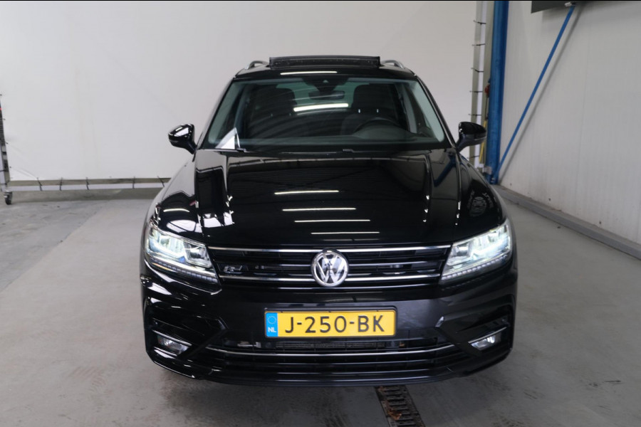 Volkswagen Tiguan 1.5 TSI ACT Highline R-Line - N.A.P. Airco, Cruise, Panodak, Navi,