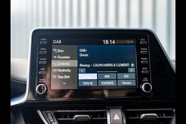 Toyota C-HR 2.0 Hybrid Bi-Tone | Dodehoek sensoren | Stuur&Stoel verw. | Parkeersensoren | Prijs Rijklaar!!