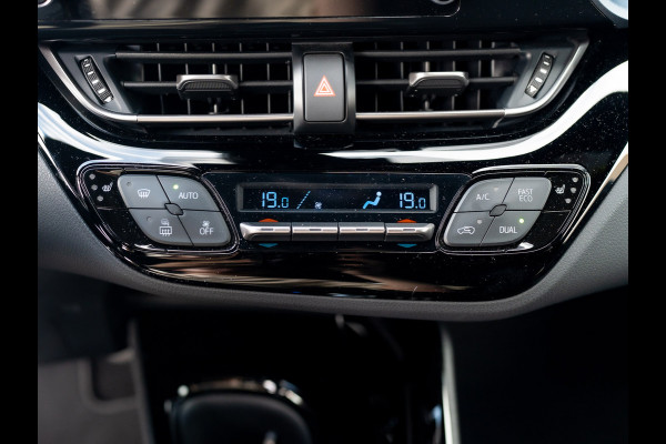 Toyota C-HR 2.0 Hybrid Bi-Tone | Dodehoek sensoren | Stuur&Stoel verw. | Parkeersensoren | Prijs Rijklaar!!