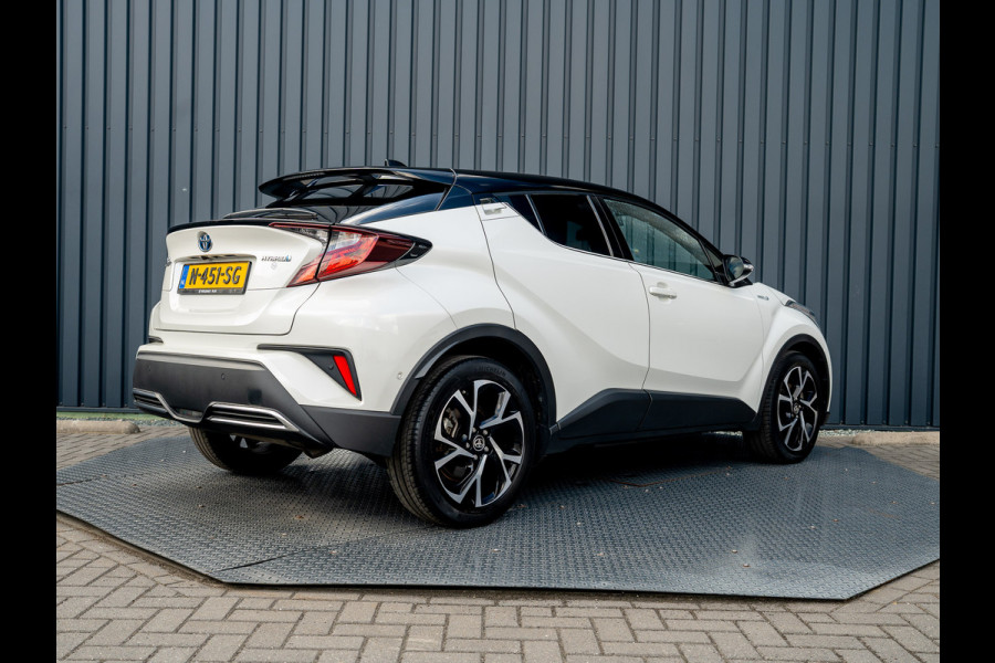 Toyota C-HR 2.0 Hybrid Bi-Tone | Dodehoek sensoren | Stuur&Stoel verw. | Parkeersensoren | Prijs Rijklaar!!