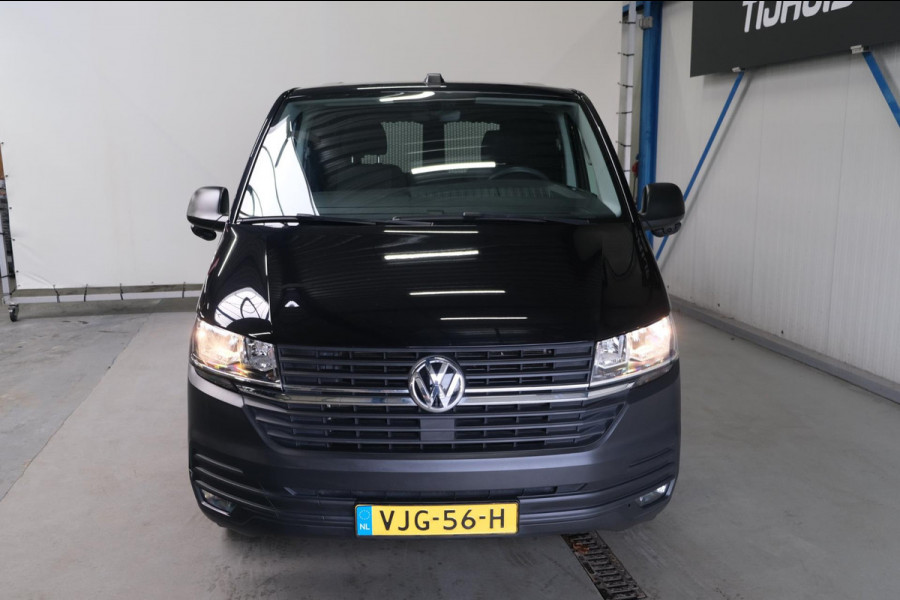 Volkswagen Transporter 2.0 TDI L2H1 150 PK - N.A.P. Airco, Cruise, Navi, PDC.