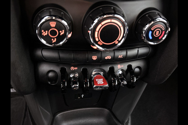 MINI Mini 1.5 Cooper Business (NL-auto, Dealer onderH, Parkeersensoren, Navi, Airco, Cruise Control, Etc)