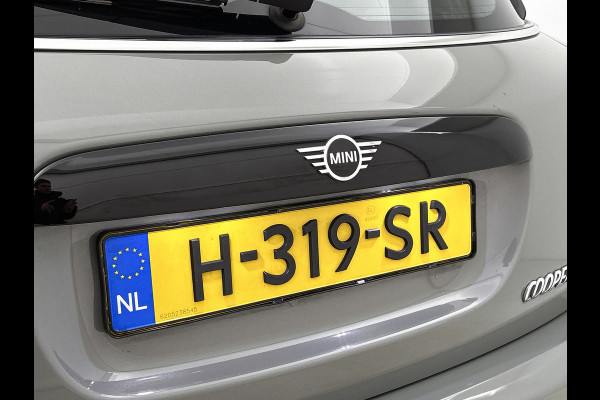 MINI Mini 1.5 Cooper Business (NL-auto, Dealer onderH, Parkeersensoren, Navi, Airco, Cruise Control, Etc)