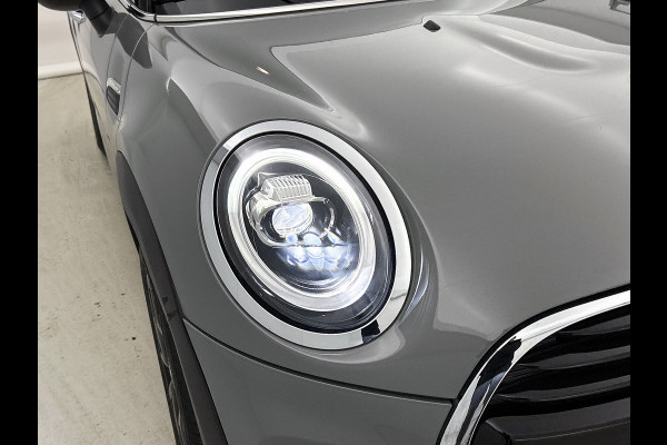 MINI Mini 1.5 Cooper Business (NL-auto, Dealer onderH, Parkeersensoren, Navi, Airco, Cruise Control, Etc)