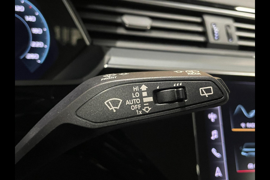 Audi e-tron 55 Quattro 95 kWh|92% SOH|GROTE ACCU|TREKHAAK|LEDER|CLIMA+CRUISE CTRL|MEMORY|NAVIGATIE|NL- AUTO|NAP|INCL. BTW|1e EIG.|