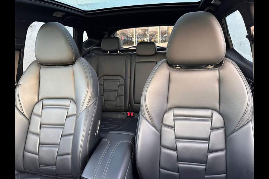 Nissan QASHQAI 1.3 DIG-T Tekna + Automaat | Leder | Trekhaak | Pano | Bose  | Adaptive CC | MemorySeat |
