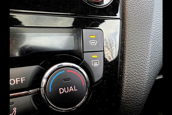 Nissan QASHQAI 1.3 DIG-T Tekna + Automaat | Leder | Trekhaak | Pano | Bose  | Adaptive CC | MemorySeat |