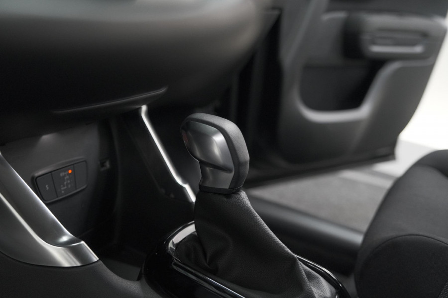 Citroën C3 Aircross PureTech 130 EAT6 Plus | Stoelverwarming | Parkeersensoren | Apple Carplay