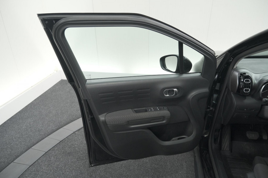 Citroën C3 Aircross PureTech 130 EAT6 Plus | Stoelverwarming | Parkeersensoren | Apple Carplay
