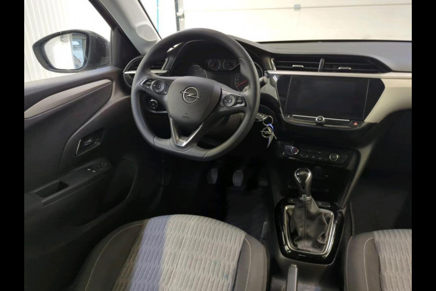 Opel Corsa 1.2 Edition Navigatie Apple Carplay/Android Auto Parkeersensoren achter Cruise Control Airco