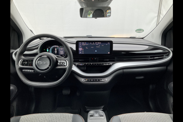 Fiat 500 Icon 42 kWh SOH 93% Carplay Cruise Clima Led Digitaal NL-Auto Voll.Onderhouden!