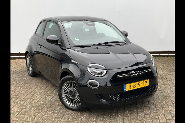 Fiat 500 Icon 42 kWh SOH 93% Carplay Cruise Clima Led Digitaal NL-Auto Voll.Onderhouden!