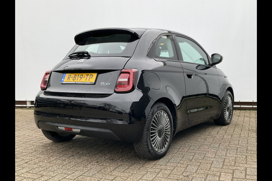 Fiat 500 Icon 42 kWh SOH 93% Carplay Cruise Clima Led Digitaal NL-Auto Voll.Onderhouden!