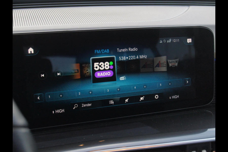 Mercedes-Benz EQC 400 4MATIC Premium Plus 80 kWh | Panoramadak | Burmester | Head-Up Display | Sfeerverlichting | 360 Camera |