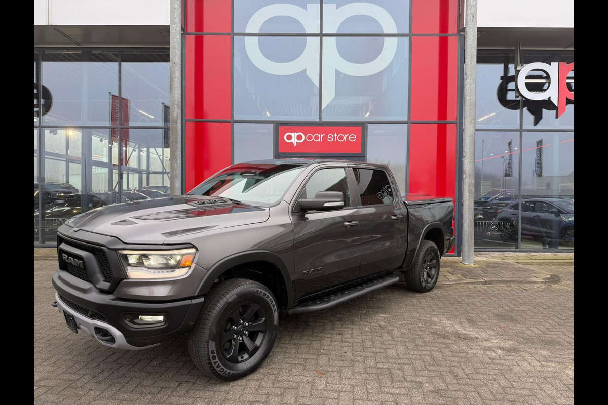 Dodge Ram 1500 5.7 V8 4x4 Crew Cab