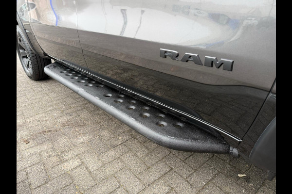 Dodge Ram 1500 5.7 V8 4x4 Crew Cab