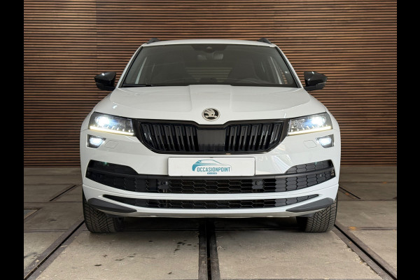 Škoda Karoq 1.5 TSI DSG 4x4 Sportline Business | 1800KG Trekgewicht | Carplay | Sportstoelen | Camera
