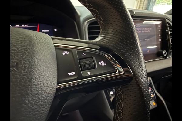 Škoda Karoq 1.5 TSI DSG 4x4 Sportline Business | 1800KG Trekgewicht | Carplay | Sportstoelen | Camera