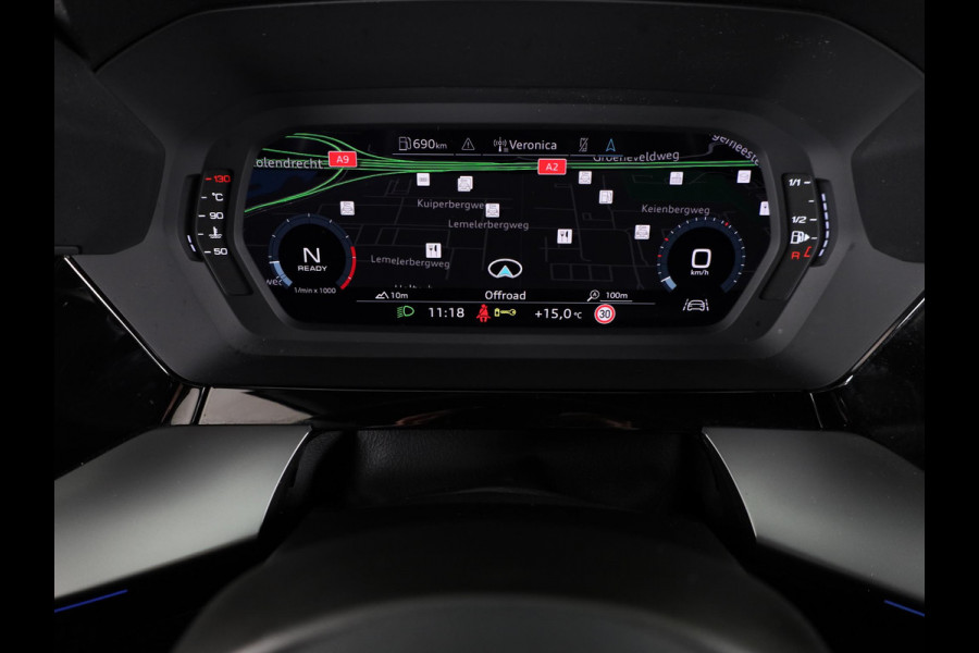 Audi A3 Limousine 35 TFSI Advanced edition 150 pk S-tronic | Verlengde garantie | Navigatie | Panoramadak | Parkeersensoren achter | Achteruitrijcamera | Stoelverwarming |
