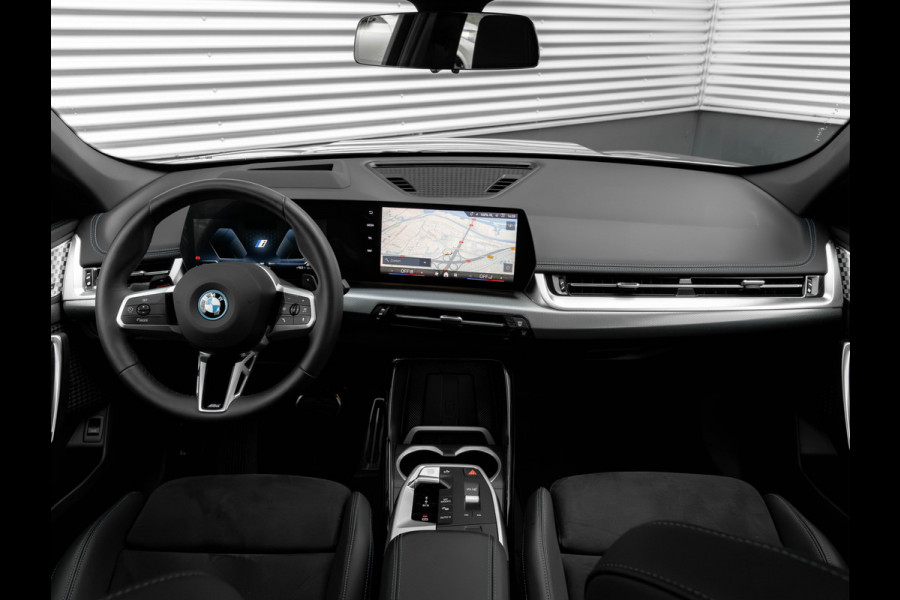 BMW X1 xDrive25e M-Sport - Pano - Memoryzetel - Harman Kardon - Driving Ass Prof