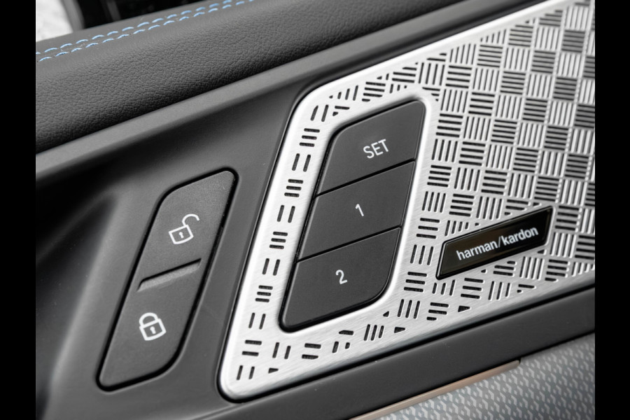 BMW X1 xDrive25e M-Sport - Pano - Memoryzetel - Harman Kardon - Driving Ass Prof