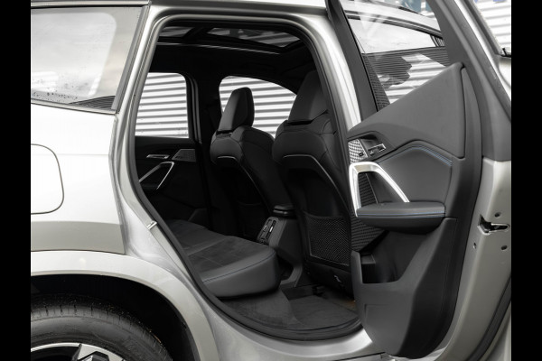 BMW X1 xDrive25e M-Sport - Pano - Memoryzetel - Harman Kardon - Driving Ass Prof