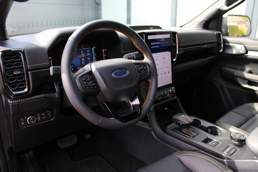 Ford Ranger 2.3 Double Cab PHEV Wildtrak Nieuw | B&O | Trekhaak | Elektr. Rolhoes | BLIS | Adaptieve cruise