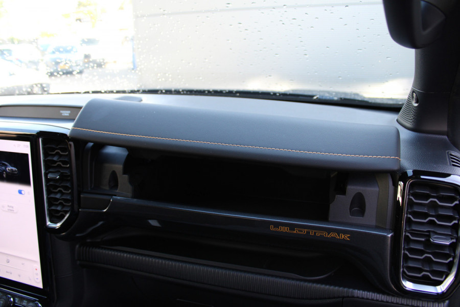 Ford Ranger 2.3 Double Cab PHEV Wildtrak Nieuw | B&O | Trekhaak | Elektr. Rolhoes | BLIS | Adaptieve cruise